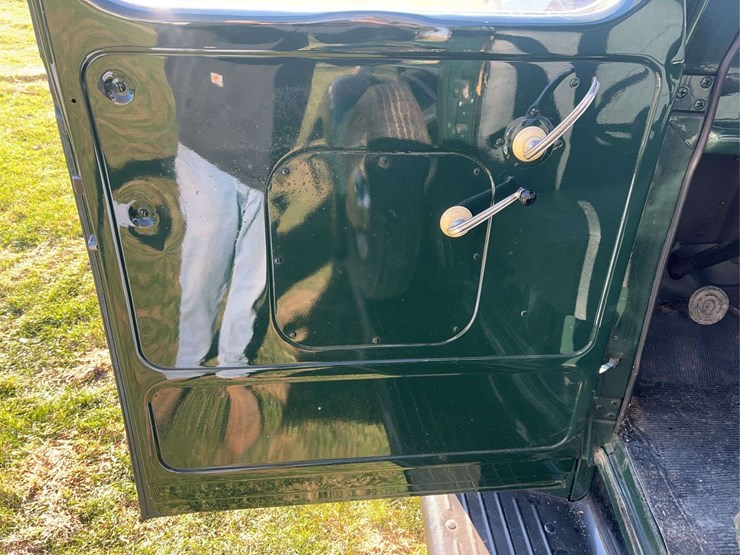 1946-ford-pickup-image-46