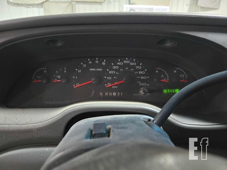 2005-ford-e150-image-11