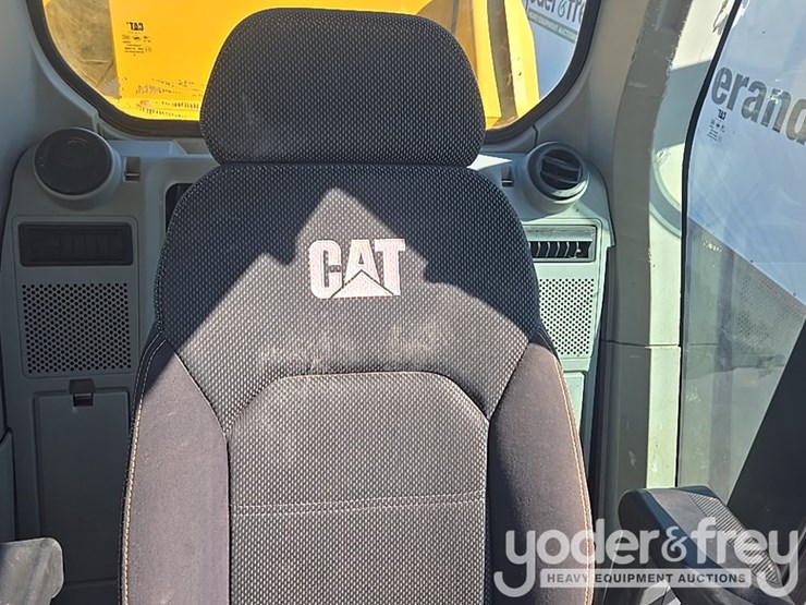 2019-caterpillar-336-image-84