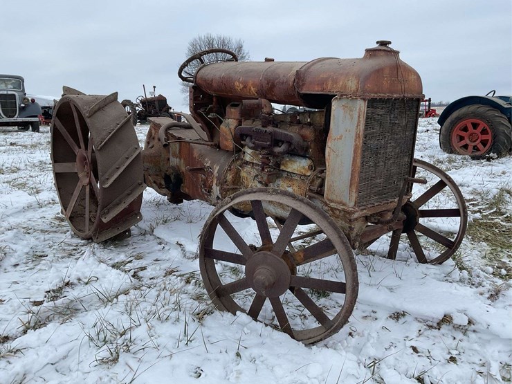 fordson-with-hamilton-rear-end-image-1