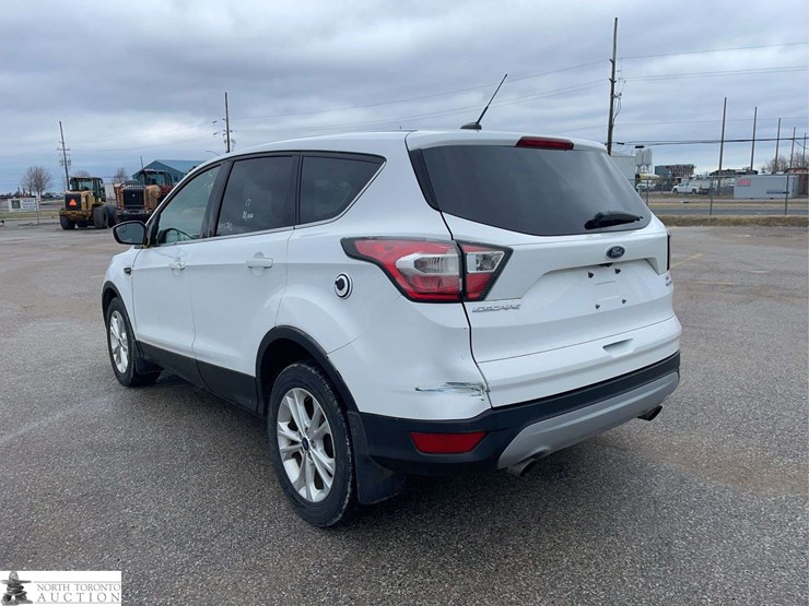 2017-ford-escape-image-7