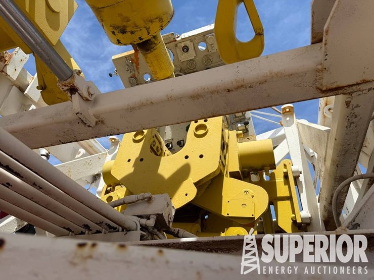 2007-caterpillar-c15-image-10