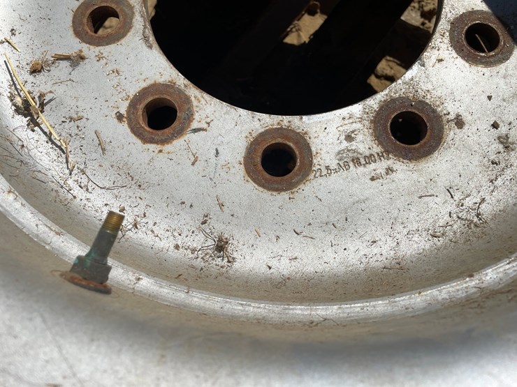 #3955-•-(2)-22.5-steel-semi-rims-image-8