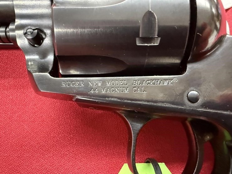 ruger-blackhawk-.44-mag-pistol-image-6