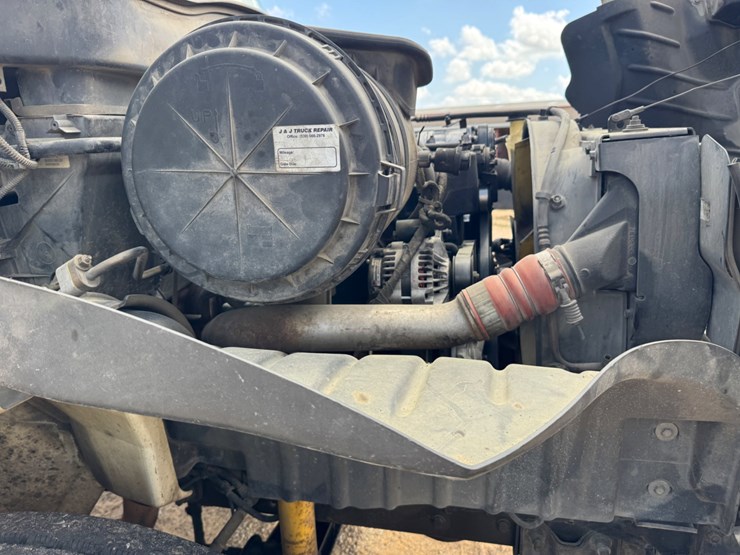 2005-international-4300-image-7