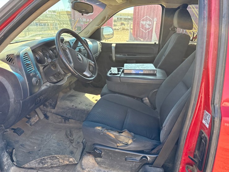 2009-gmc-sierra-2500hd-image-5