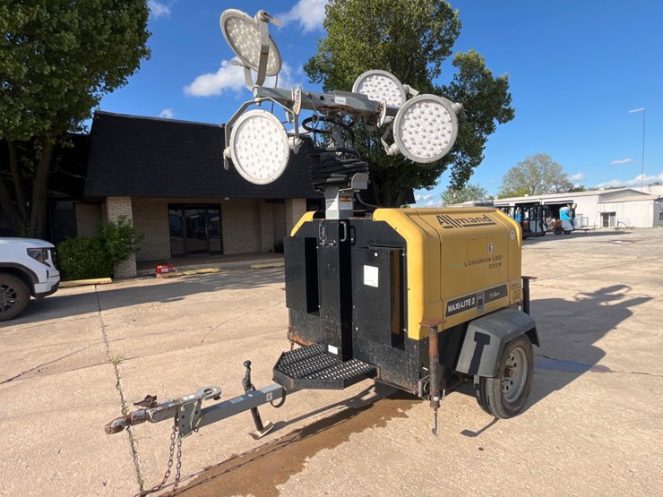 allmand-bros-maxi-lite-ii-v-image-1