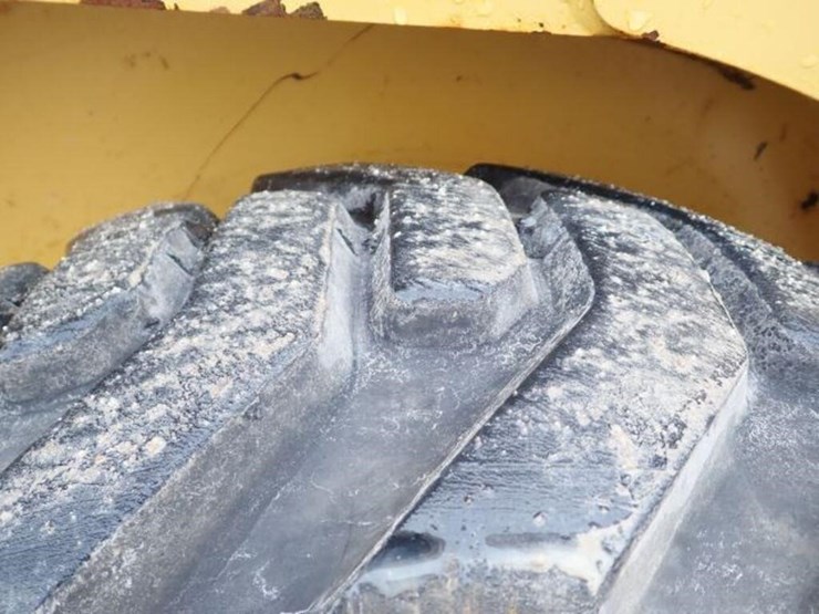 2009-caterpillar-232b-image-59