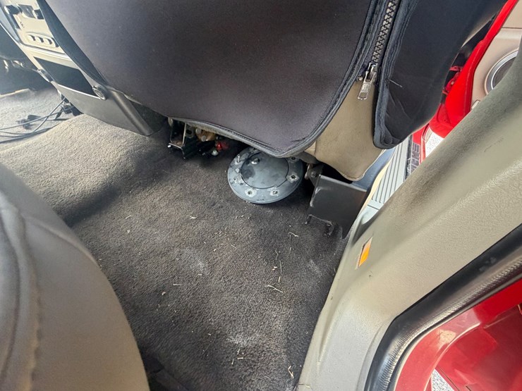 2004-hummer-h2-image-42