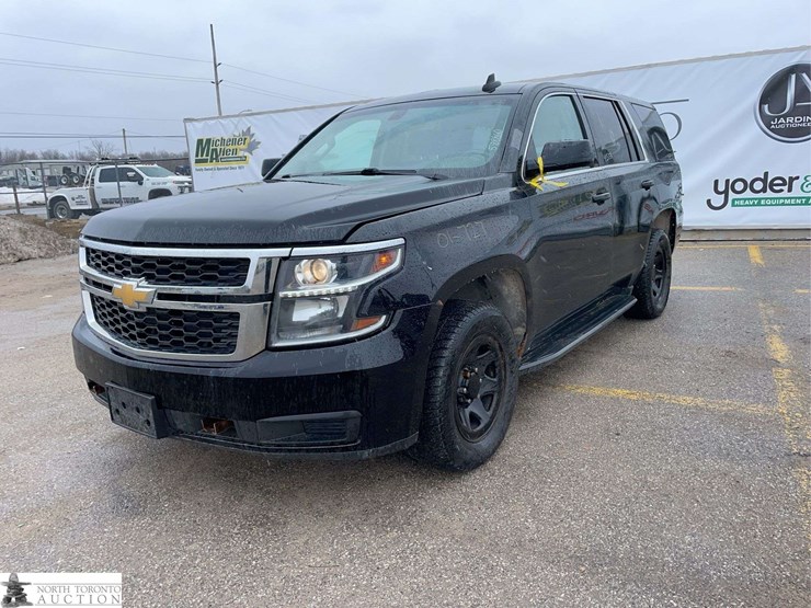 2017-chevrolet-tahoe-image-1