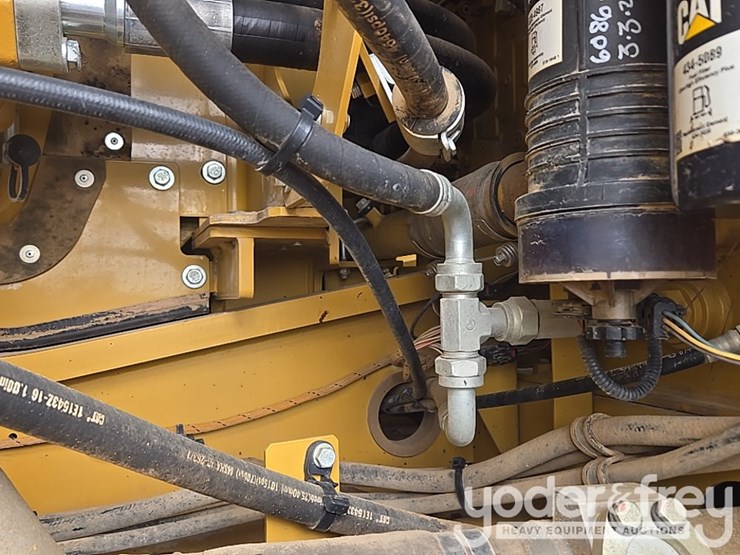 2019-caterpillar-336-image-80