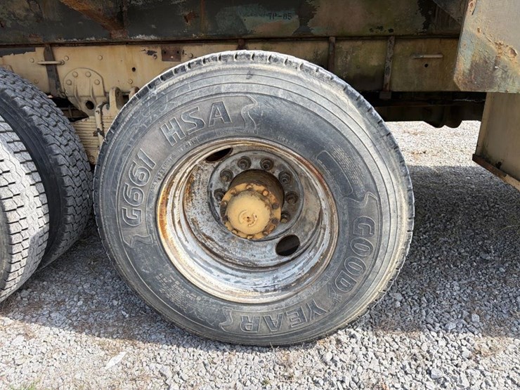 1968-am-general-m816-image-10