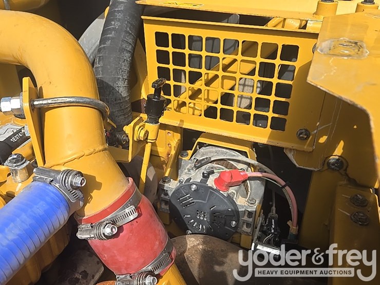 2017-caterpillar-336fl-image-79