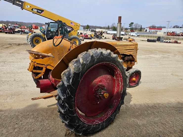 minneapolis-moline-z-image-5