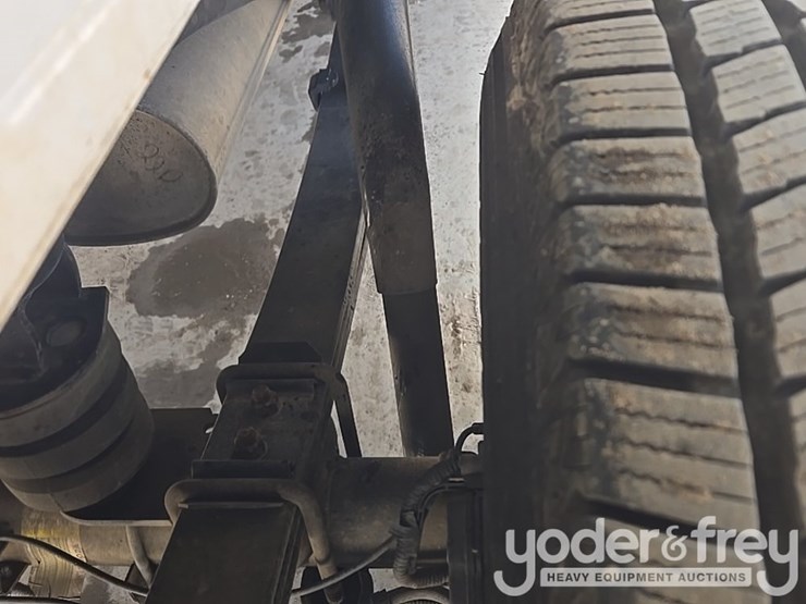 2019-ford-f150-image-28