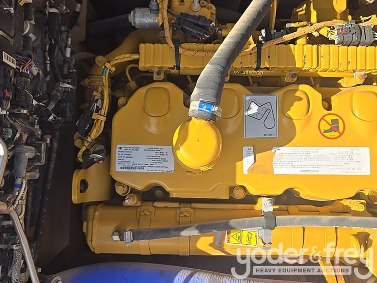 2017-caterpillar-336fl-image-66