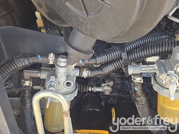 2022-deere-26g-image-53