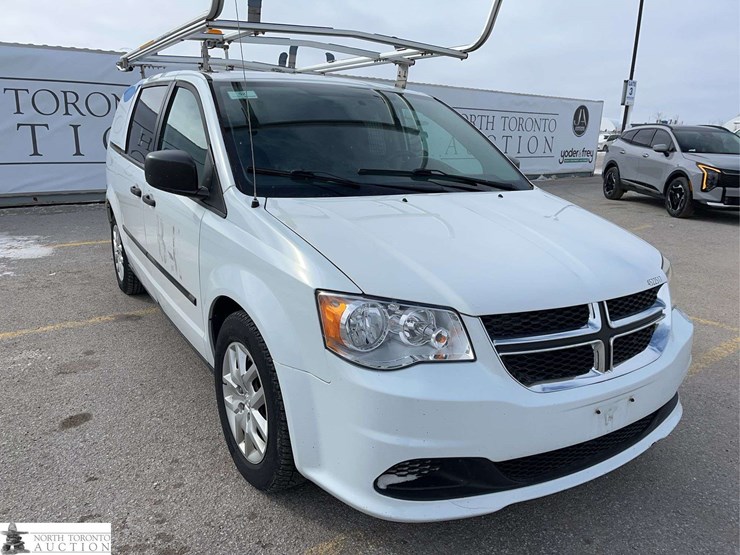 2014-ram-c/v-image-3