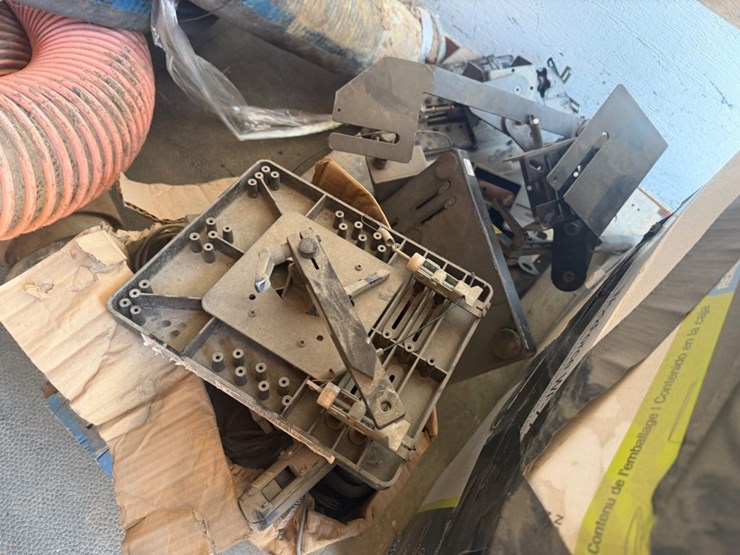 #31726-•-2015-homesteader-patriot-7’-x-16’-tandem-axle-encl-image-23