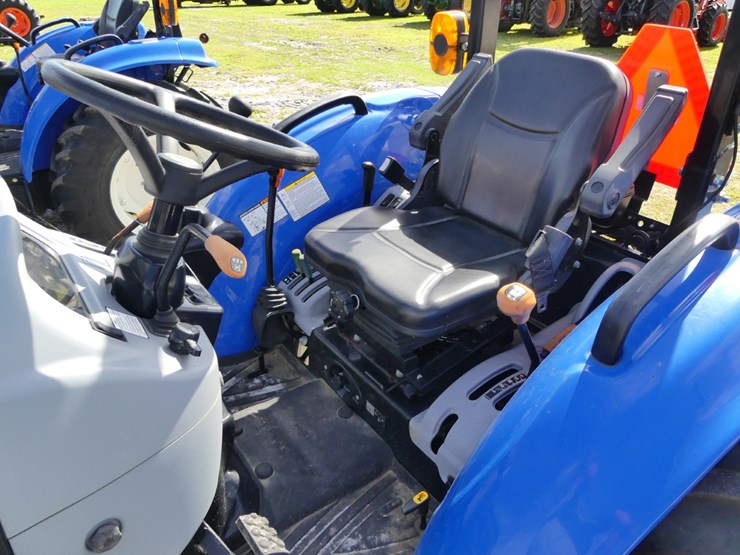 2022-new-holland-boomer-45-image-9
