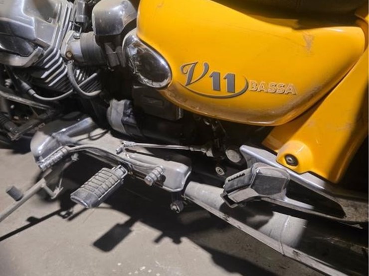 2000-moto-guzzi-v11-bassa-3252-image-7