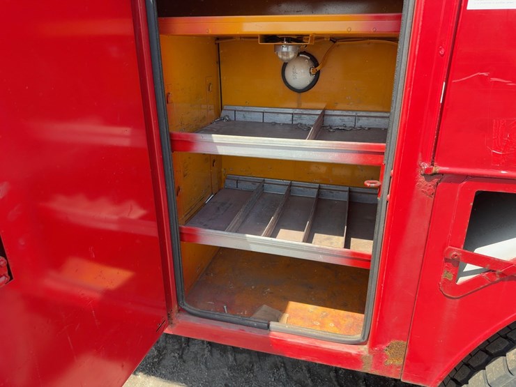 2007-ford-f750-xl-image-15