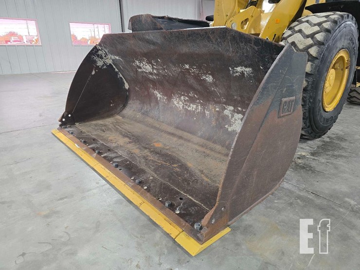 2021-caterpillar-920-image-9