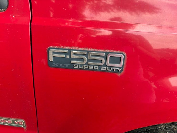 2003-ford-f550-image-9