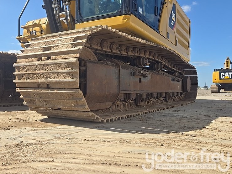 2019-caterpillar-336-image-13