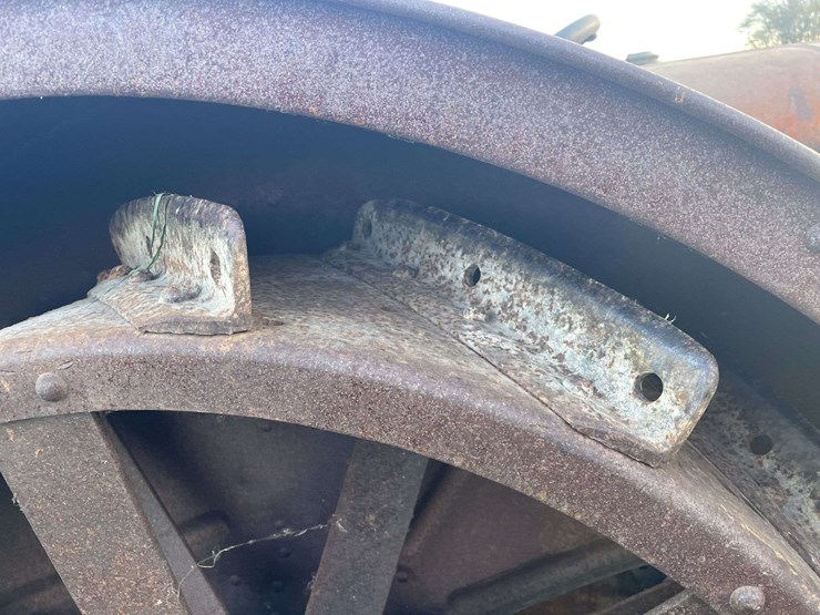 1927-fordson-tractor-image-37