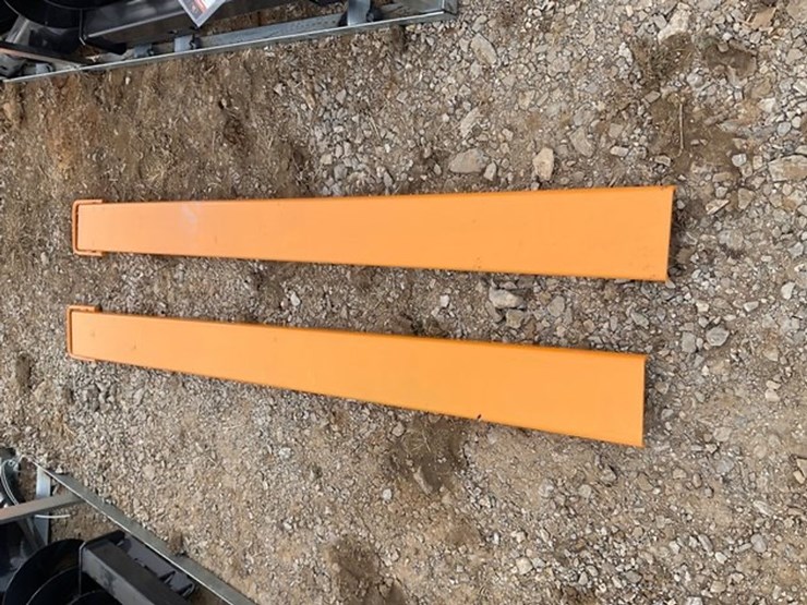 #36-•-wolverine-skid-steer-pallet-forks-extensions-image-1