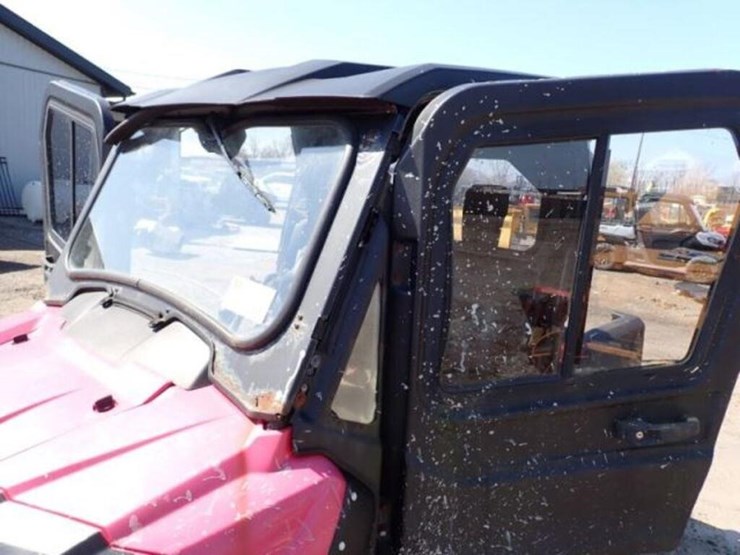 2016-pioneer-4x4-image-18