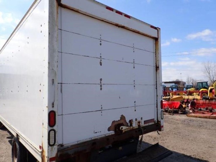 2001-ford-e350-image-29