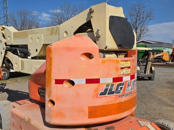 jlg-e400ajp-image-14