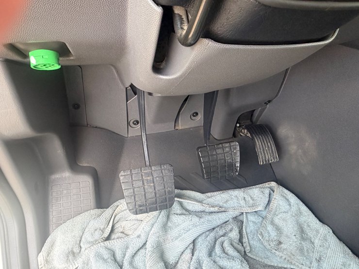 2024-international-hx620-image-38