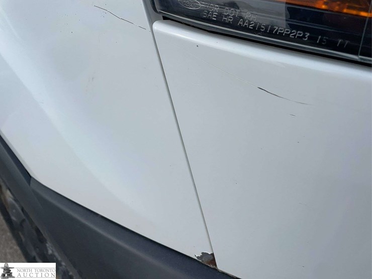 2015-ford-transit-image-26