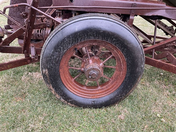 john-deere-binder-image-22