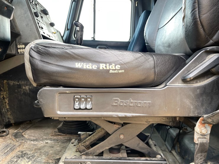 #400-•-1997-mac-ch600-semi-(has-wi-title)-image-80