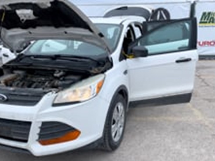 2015-ford-escape-image-9