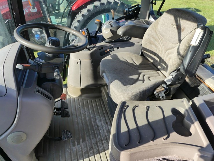 case-ih-maxxum-150-image-10