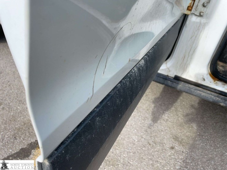 2016-ford-transit-image-29