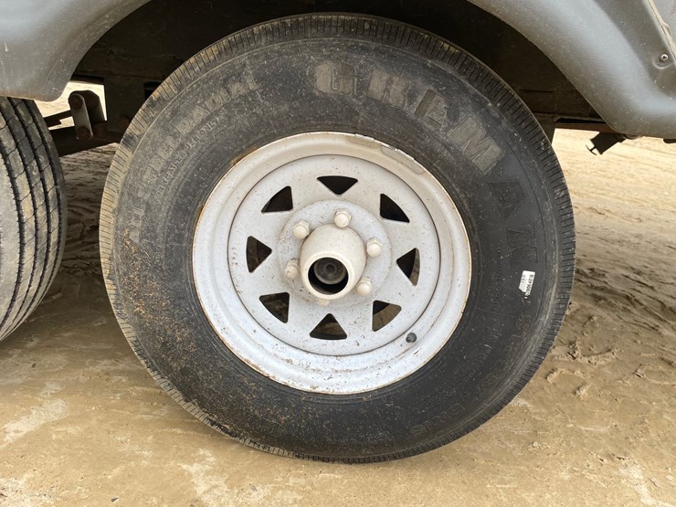 #201-•-2014-palomino-puma-253-fbs-27'-fifth-wheel-camper-(has-wi-title)-image-101