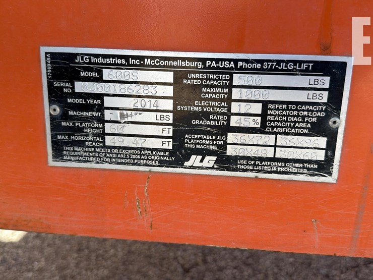 2014-jlg-600s-image-17