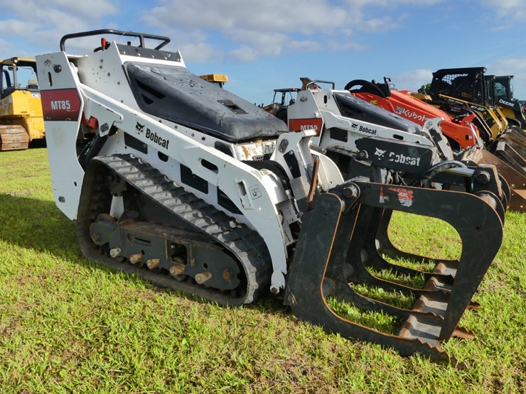 2020-bobcat-mt85-image-2