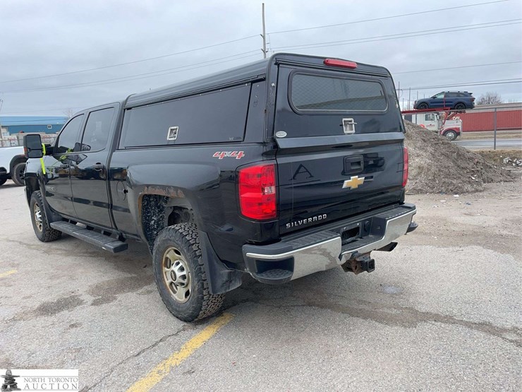 2016-chevrolet-silverado-2500hd-image-7