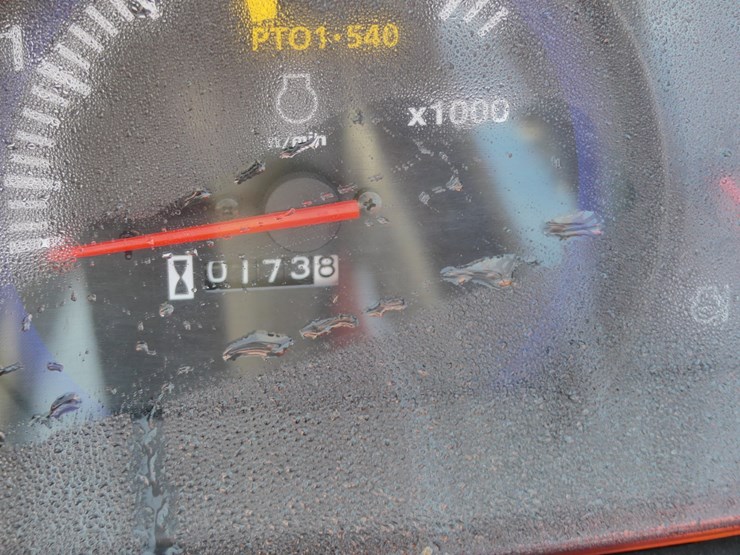 kubota-l2501-image-10