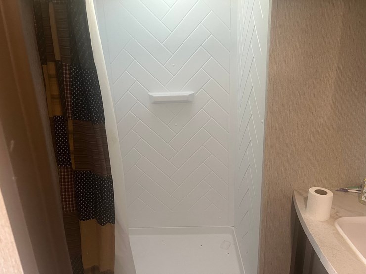 #200-•-2019-cruiser-aire-30bh-fifth-wheel-trailer-(prairie-farm)-(wi-title-in-delay)-image-57