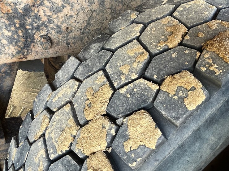 #401-•-1991-mack-rb688s-dump-truck-(has-mn-title)-image-130