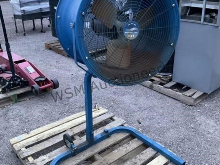 18in-industrial-fan-image-2