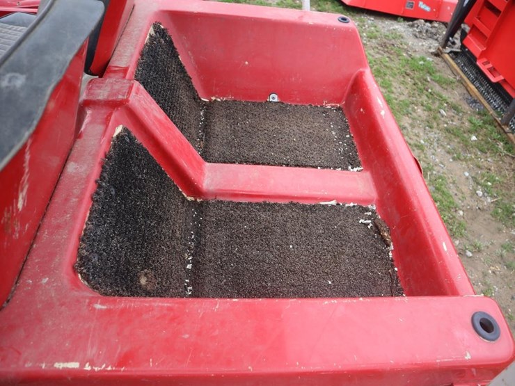 budweiser-racing-harley-davidson-golf-cart-image-12